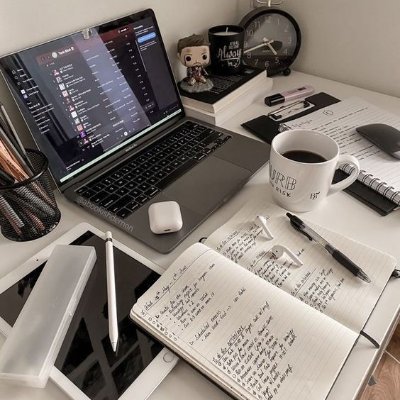 TechnerdHq's profile picture. I’m a content creator With an insatiable curiosity for all things tech-related and a relentless drive to push boundaries.