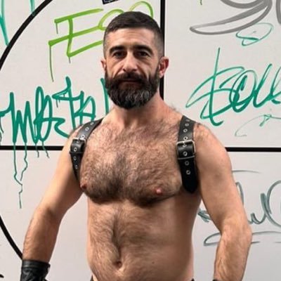 Spanish born Mr Leather Europe 2012. Also on facebook as KILKER ALCARAZ Representante de Mr Leather Europa 2012. Based in Barcelona