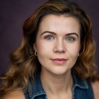 laurapigott13's profile picture. Northern actor rep’d by @thenarrowroadco 🌼 @The_GSA