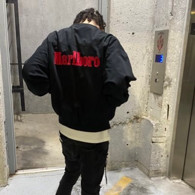 ig @touken