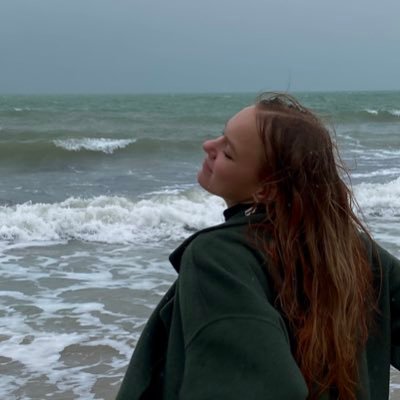 королева бала, движа, шабаша и юный вождь революции | на новые нервы 2202206299636931