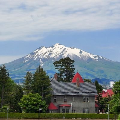 2016年に弘前市に移住。自然と四季、祭りと笛と和太鼓に惹かれ気の向くままに出没。青森県の素敵さを伝えたい。弘前市民ライター2期生。#弘前ぐらし　＃青森県　＃津軽　＃弘前　＃岩木山　＃ねぷた　#篠笛　＃和太鼓　#釣り　#山菜　#推しひろ　#ねぷた紙リメイク　#弘前桜散歩2024