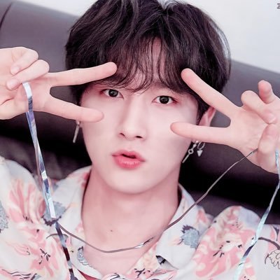 IMisblackcat's profile picture. 꿍프 맞아요...🐈‍⬛