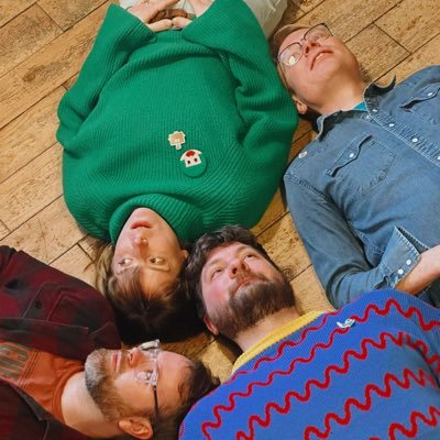 mowbird's profile picture. A fuzz-punk band from Wrexham.