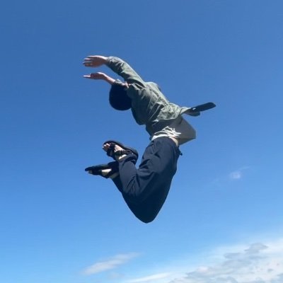 ニーチェことshinmuraです。または1028。データサイエンス事業を行っている会社に所属してます。プロジェクトサクセス→エンジニア→???
関心事:対話 / 関係性/自己理解