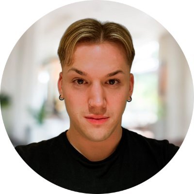 danradnedge's profile picture. Founder | VC Scout - Tweeting about Startups, Scaleups and Growth 🚀 

I can help you hire, produce content or sell B2B. DM's open.