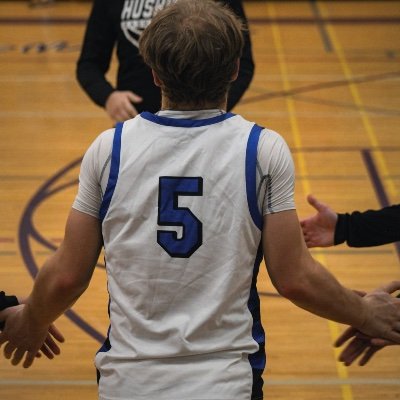 6’0 Guard | 2024 | GPA 3.98 UW | 31 ACT | 651-443-2245