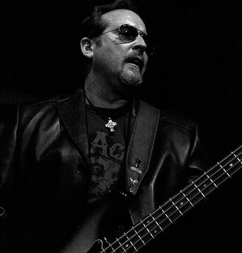 L.A. bass player for Eric Leach & The Futuristics, Symbol Six, and Entropy.