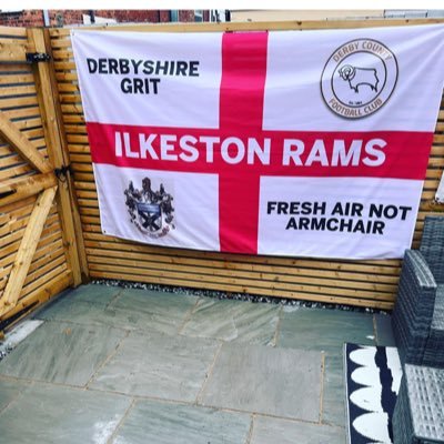 Love flags it triggers all the right rats. Derby fan. Ex model for leech homes. Derbyshire champion in 3 different sports. Once got told I look like Beckham