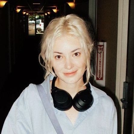 polaroitds's profile picture. 𝑠𝑡𝑢𝑑𝑦𝑡𝑤𝑡 - 𝑏𝑜𝑜𝑘𝑡𝑤𝑡 ୨୧˚