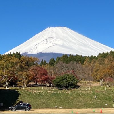 🉐木〜日最安値2000円〜(クーポン併用) 🚍車中泊歓迎 🗻広大なサイト面積(200㎡以上) 🍀きれいな芝生 😊マナーのよいお客さまのみで安心 📍創業30年 📍高速衛星インターネットWi-Fi完備 📍ご予約は公式Webからがオトク🉐 📍#FSFC 📍オーナー 武田一郎 @takeda_1001