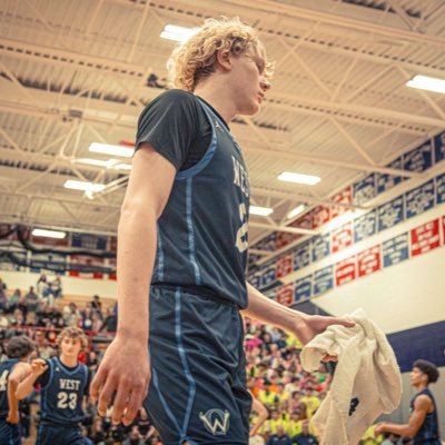 2027| Olathe West high school|6’4|4.0 GPA| 180| 348csn27@students.olatheschools.com| 913-617-8084 | PAC Basketball | Sunflower Freshman of year 23-24|