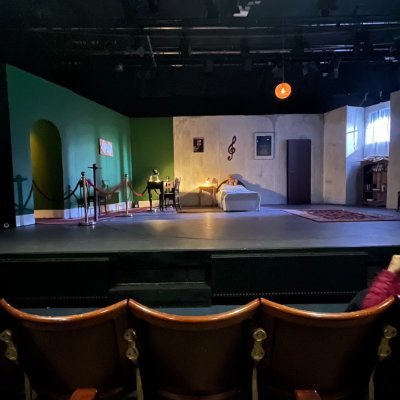 Life as a volunteer in a community theatre in #Lancashire. Here I'll share all things theatre, from #backstage to #publicity, #frontofhouse and more! 🎭🎟️