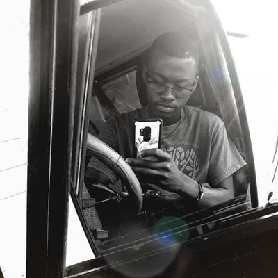 MaroonRufa_dj's profile picture. Desenhista