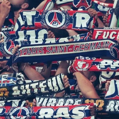 Suporter du @PSG_inside depuis toujours. UN JOUR L’EUROPE SERAS ROUGE & BLEU ❤️💙 De Paris à Gaza Palestine vaincra 🇵🇸🇨🇷