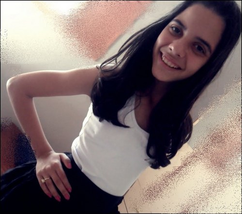 isabela, coisa fofa da minha vida ! eu amo vc sua insuportavel ;x quando precisa eu to aqui :) por : soofia m.