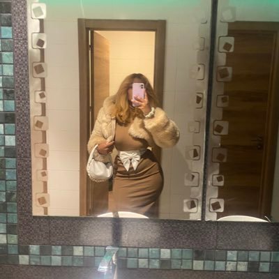 LoveSilentStorm's profile picture. jimin💍 a whore 4 pianists