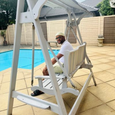 nkoaggiv's profile picture. Sundowns, Man City, Social Runner