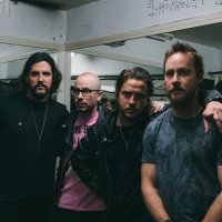 VINILOVΞRSUS (@viniloversus) 's Twitter Profile