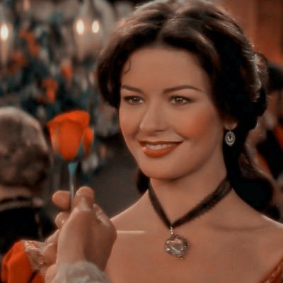 ━━━━ 𝐄𝐋𝐄𝐍𝐀 ◞◞ ✰⦆𝀹 𝑇𝑢𝑣𝑒 𝑝𝑒𝑛𝑠𝑎𝑚𝑖𝑒𝑛𝑡𝑜𝑠 𝑖𝑚𝑝𝑢𝑟𝑜𝑠 𝑠𝑜𝑏𝑟𝑒 𝑢𝑛 ℎ𝑜𝑚𝑏𝑟𝑒.