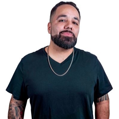 Boston Based DJ + Options & Futures Trader via @tradesbycase (X & IG) // #Veteran 🇺🇸 #CASENATION #ImYourDJ