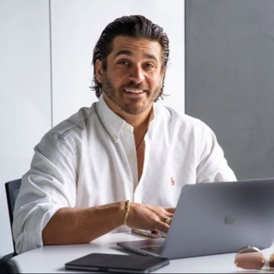 AjSgroi2's profile picture. 