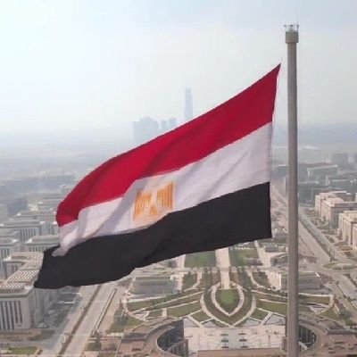 DR_Mo_Mourad90's profile picture. أنا المصري..
كريم العنصرين
بنيت المجد بين الإهرمين
جدودي أنشأوا العلم العجيب
ومجرى النيل في الوادي الخصيب
لهم في الدنيا آلاف السنين
ويفنى الكون
وهمّ موجودين