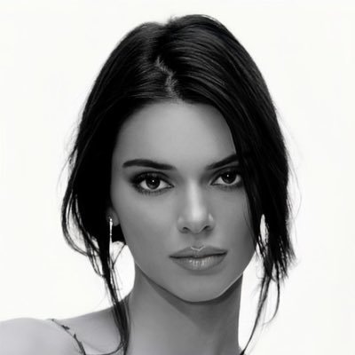 Lisa_rism's profile picture. shut up bitch