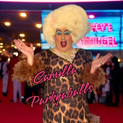 Duchess down on her luck. From palaces to poverty, trying to make a name for herself once again. Traditional cabaret drag act. Bristol🏳️‍🌈🏳️‍🌈🥂🥂💋💋