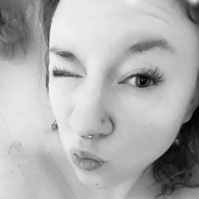 the_vibe_I_get's profile picture. here until we can all grow beards, get weird, and disappear into the mountains. nuthin but clowns down here.