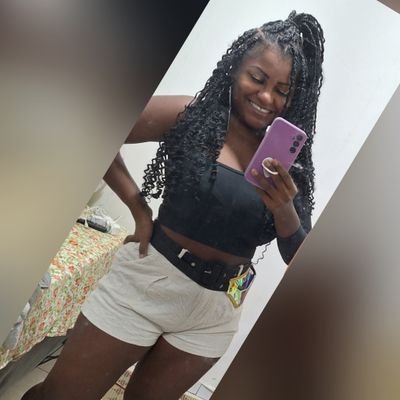 srta_vidal's profile picture. Preta,preta,pretinha...🙋🏿‍♀️🎵