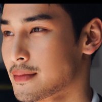 yayee (@yayee10658876) 's Twitter Profile