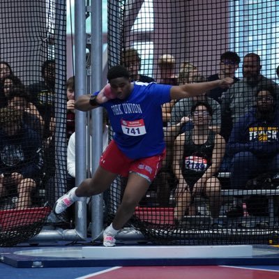 Student athlete @FUMAAthletics HS Discus “160-10” and Shotput “47-6” 6’5 255lbs Email: NiangD@fuma.org