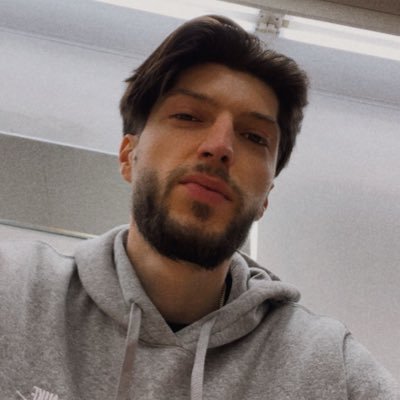 westonjwade's profile picture. | Chase your Dreams ☁️ | LOVE | Work Harder. | Yakiv. |