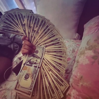 sevenmoenaee's profile picture. THE BR👸🏽t