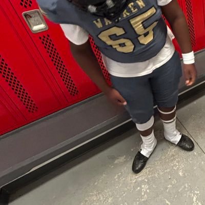 class of 27’  Defensive tackle, 6’1 260 pounds WARREN CENTRAL HIGH SCHOOL INDIANAPOLIS INDIANA. CONTACT INFO: Email Jacksonaustin720@gmail.com phone: 3179028375