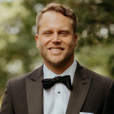 Devinef24's profile picture. Jets / Islanders / Yankees / Knicks / Golf