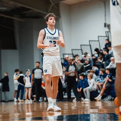 Casady 2025 || 6’3”||email. daviscurrie2025@gmail.com.|| 2023 SPC Champ || 2023 All SPC First Team.|| Coaches Email davisc@casady@org || 3.8 GPA