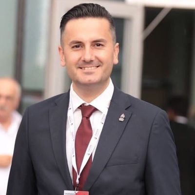 ▪️Zafer Partisi Gaziemir Eski İlçe Başkanı 
▪️@altaysporkulubu Kongre Üyesi                        
▪️@era_rescue Kurucu Üye