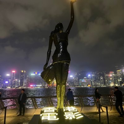 EmmaBarbie97920's profile picture. 