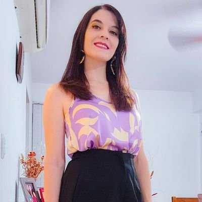 AnaNorry's profile picture. Diseñadora de Interiores y Equipamiento