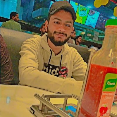 HamzaLinkb59048's profile picture. 