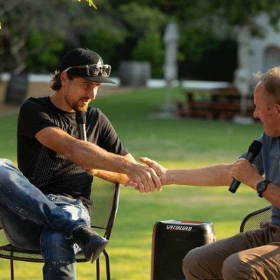 Selling and advising on property in Stellenbosch. Follow and comment on pro cycling, I love the tactical part of road racing.