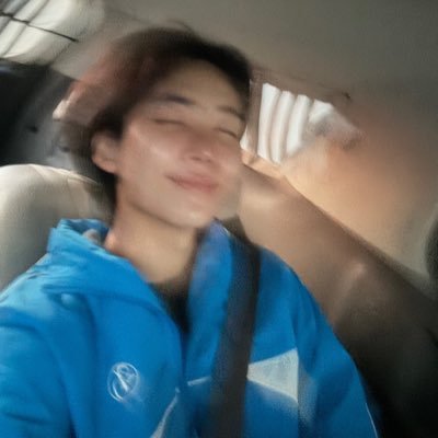 just a new account to scream about jeonghan and seventeen 💎✨