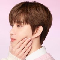 옐이 (@jung_woo_biiiim) 's Twitter Profile
