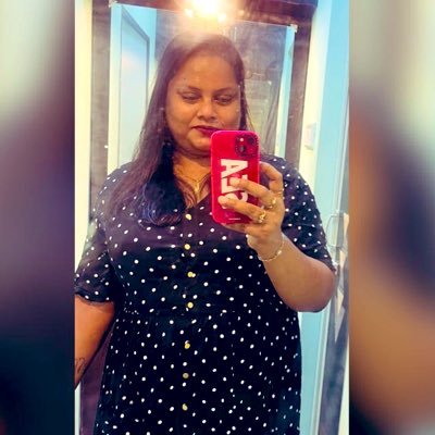 SeanDivya's profile picture. Webinar Host @ Zoho Corp