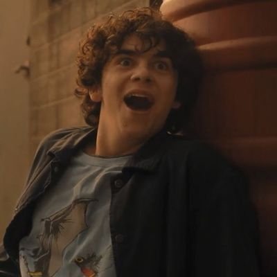 beastprince's profile picture. I can turn into any animal I want! Titans is family, (fuck Robin)