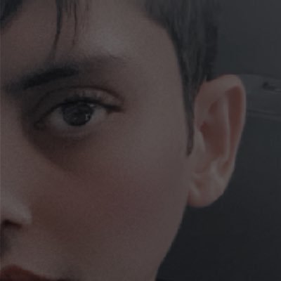 الحب هو أن تعشق روحا إلى الحد الذي يجعلك لا ترى شيء