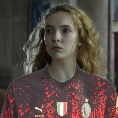 elizabeth of york apologist, AC Milan fan, science and history lover .  torino capitale