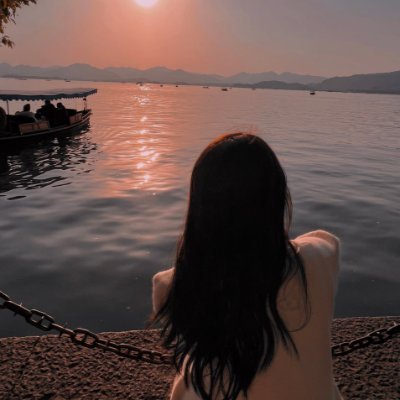 butterandcrem's profile picture. “It does not matter how slowly you go, as long as you do not stop.